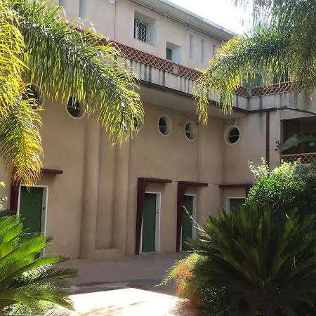 Blue Summer Vibes For 4p, Ac, Parking, Beachfront, Access -5 La Ciotat