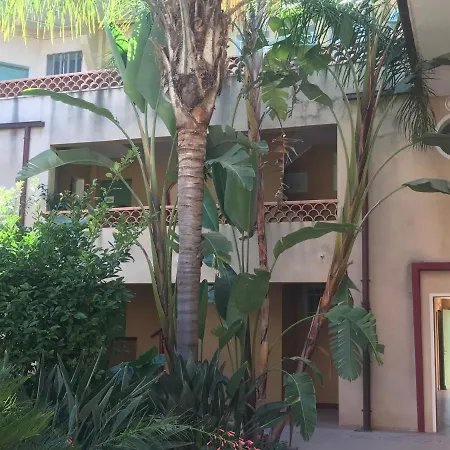 Apartment Blue Summer Vibes For 4p, Ac, Parking, Beachfront, Access -5 La Ciotat